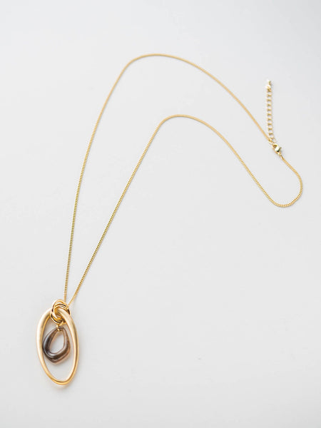 レイヤーオーバルネックレス