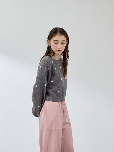 マーガレット刺繍ニットプルオーバー≪手洗い可能≫