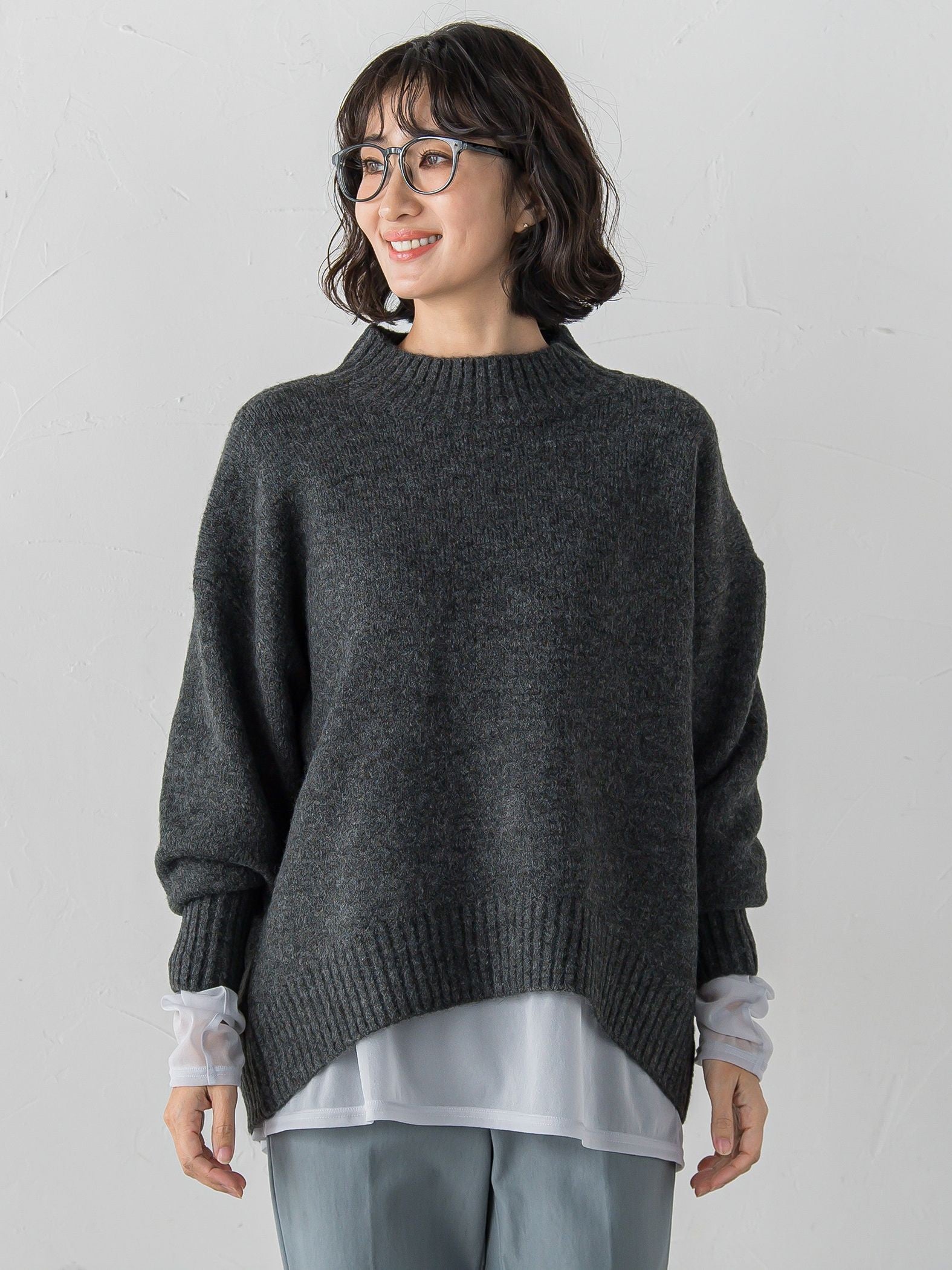 【WEB限定】”毎日頼れる”ゆったりモックネックニット