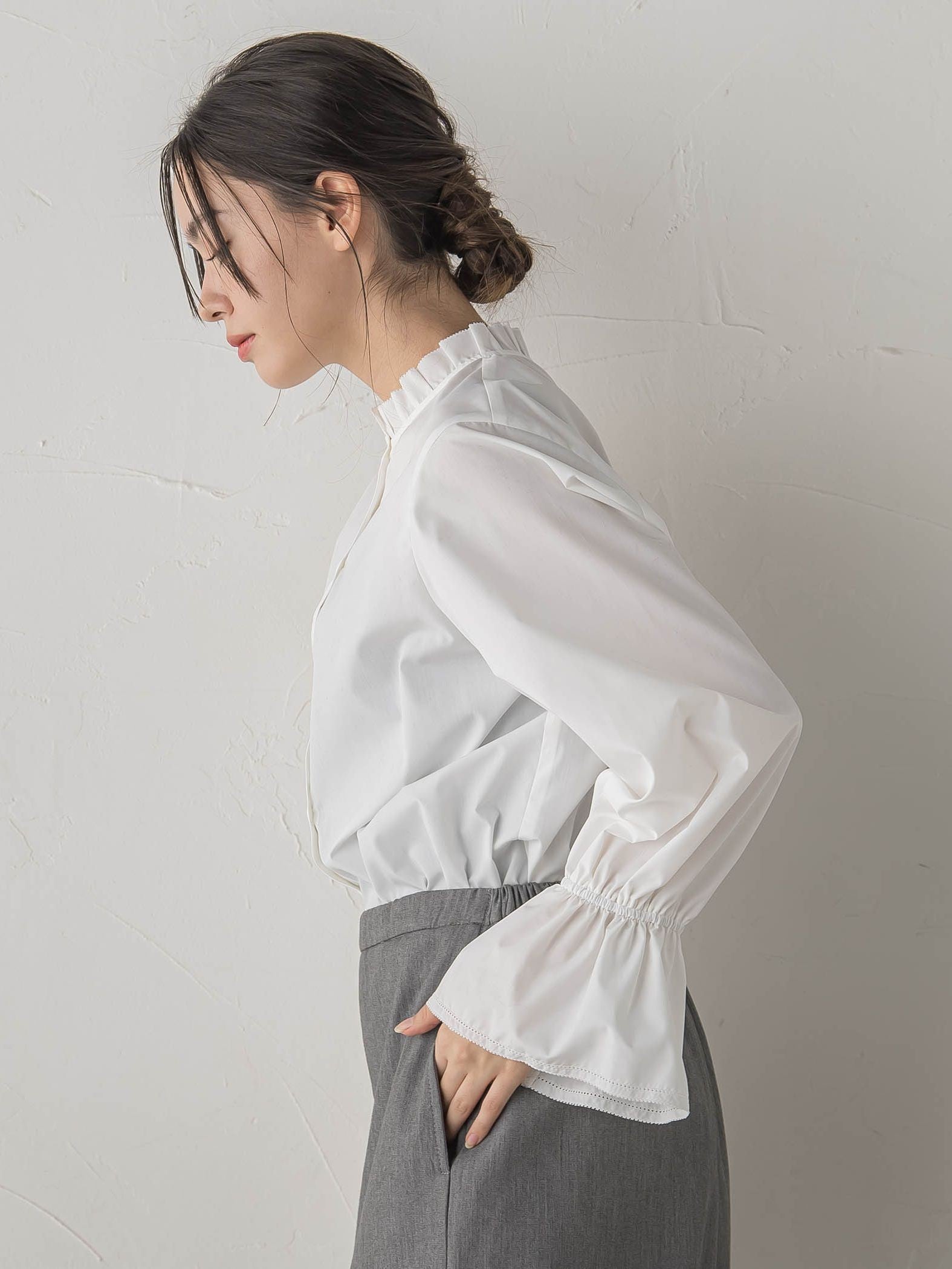 襟フリルブラウス≪洗濯機で洗える≫