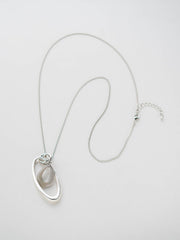 レイヤーオーバルネックレス