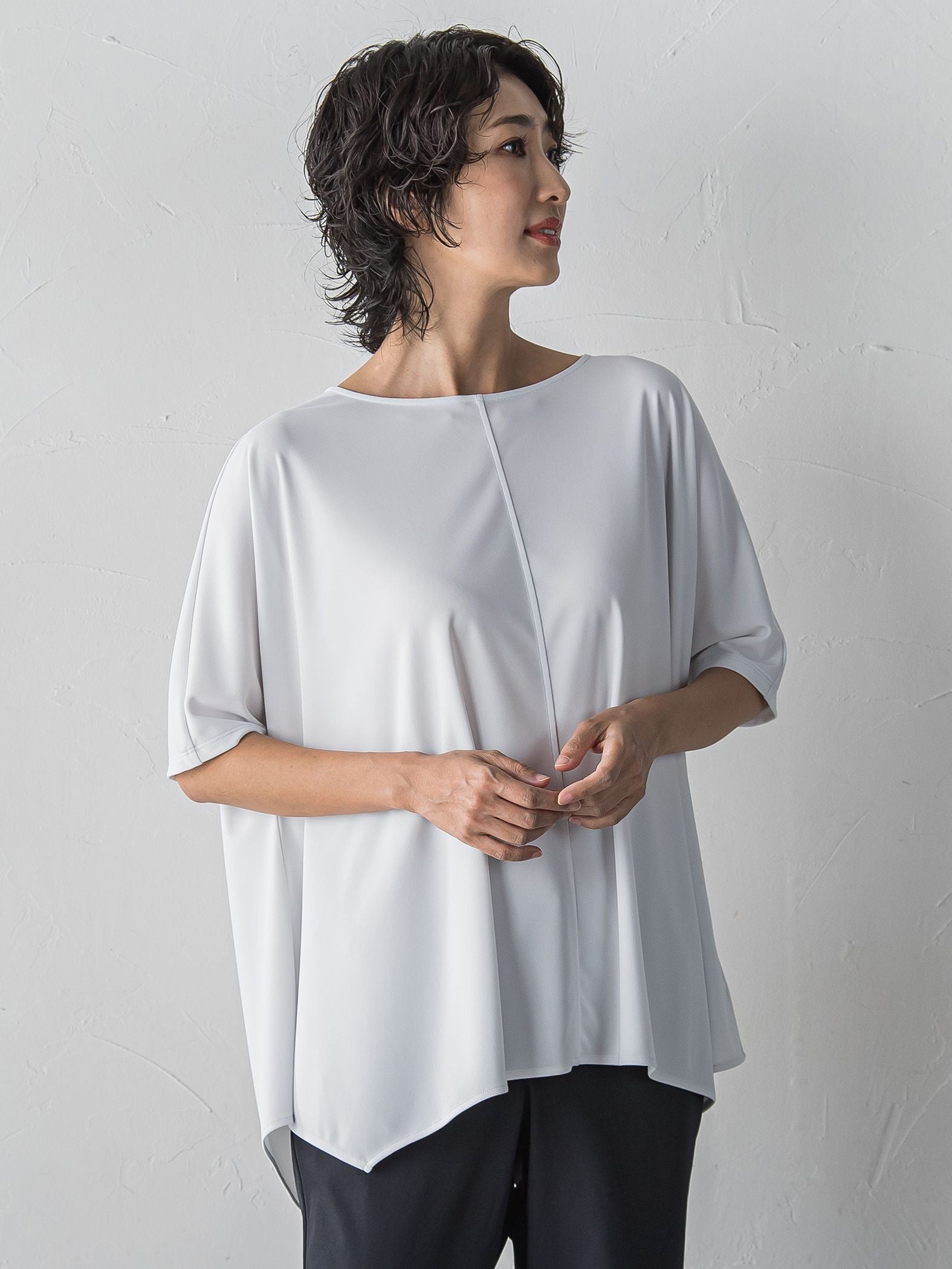 【大きいサイズ/受注会限定】エメラルドフロウジョンカットソー