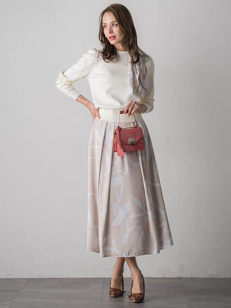 トゥシューズスカーフ付きニット