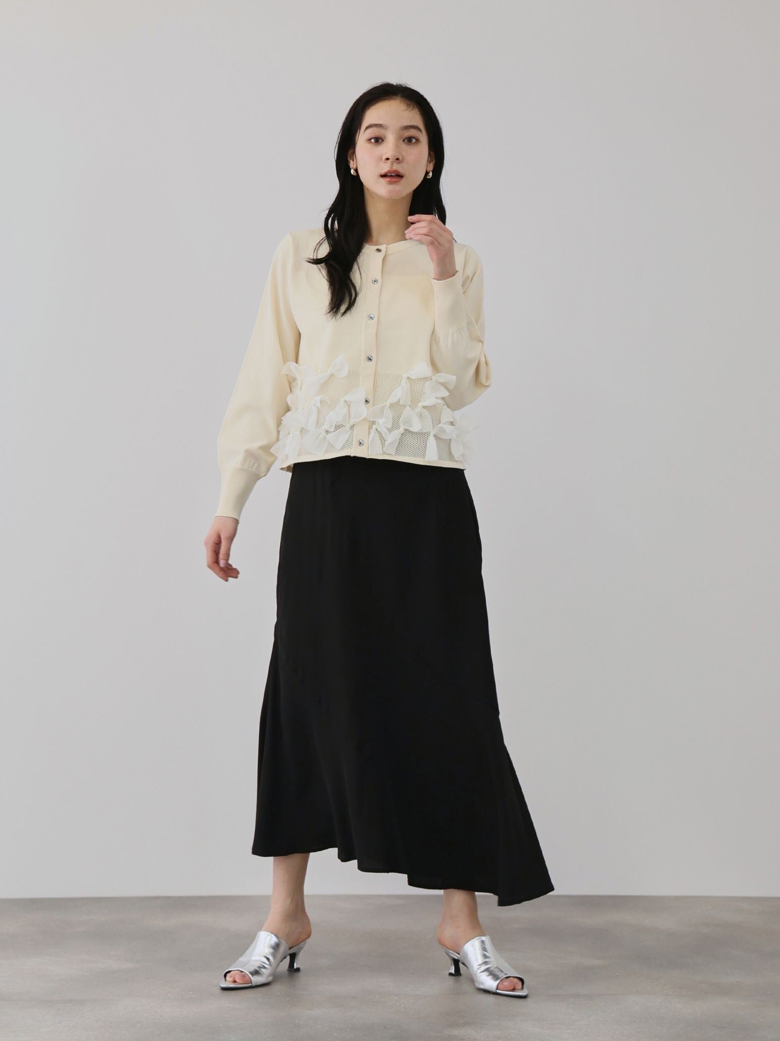 ブルーミングリボンニットカーディガン