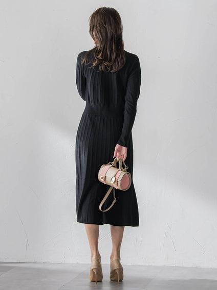 ニットワンピース