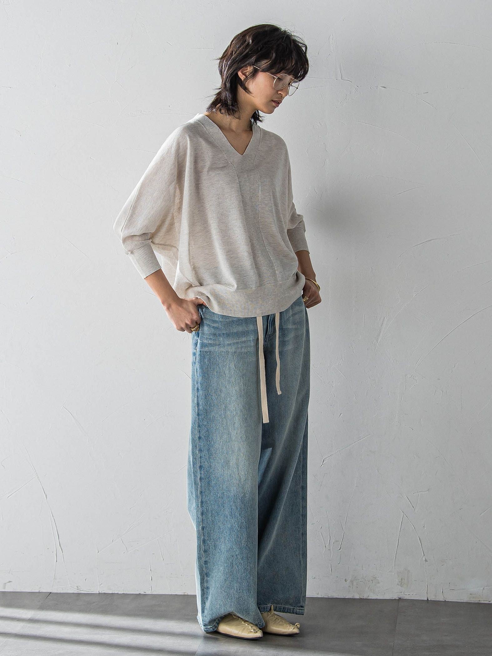 LEVITAシアーVネックドルマンニットプルオーバー≪手洗い可能≫
