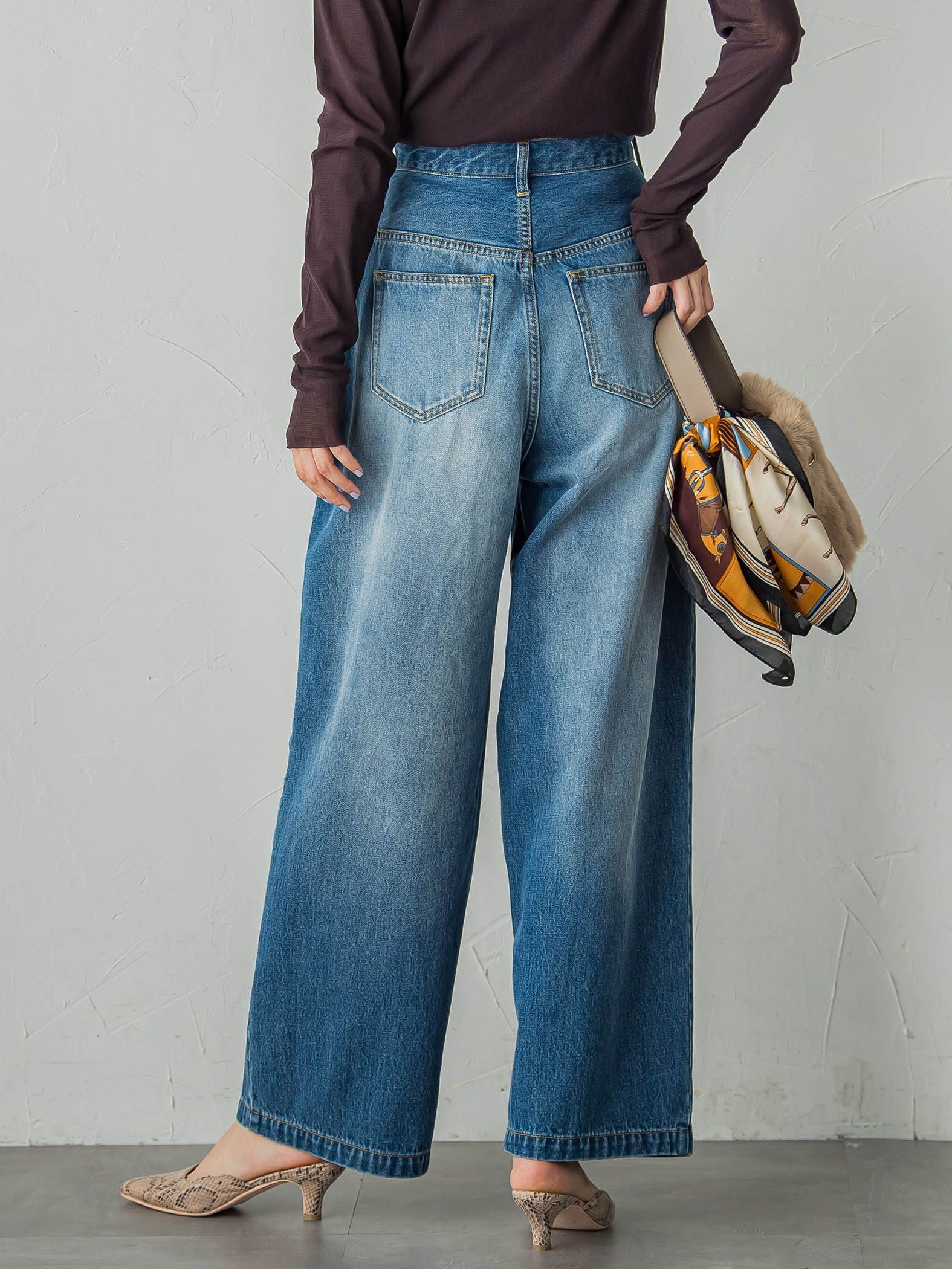 タックデニムパンツ≪洗濯機で洗える≫