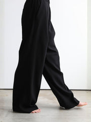 Tuck wide pants【日本製】≪手洗い可能≫