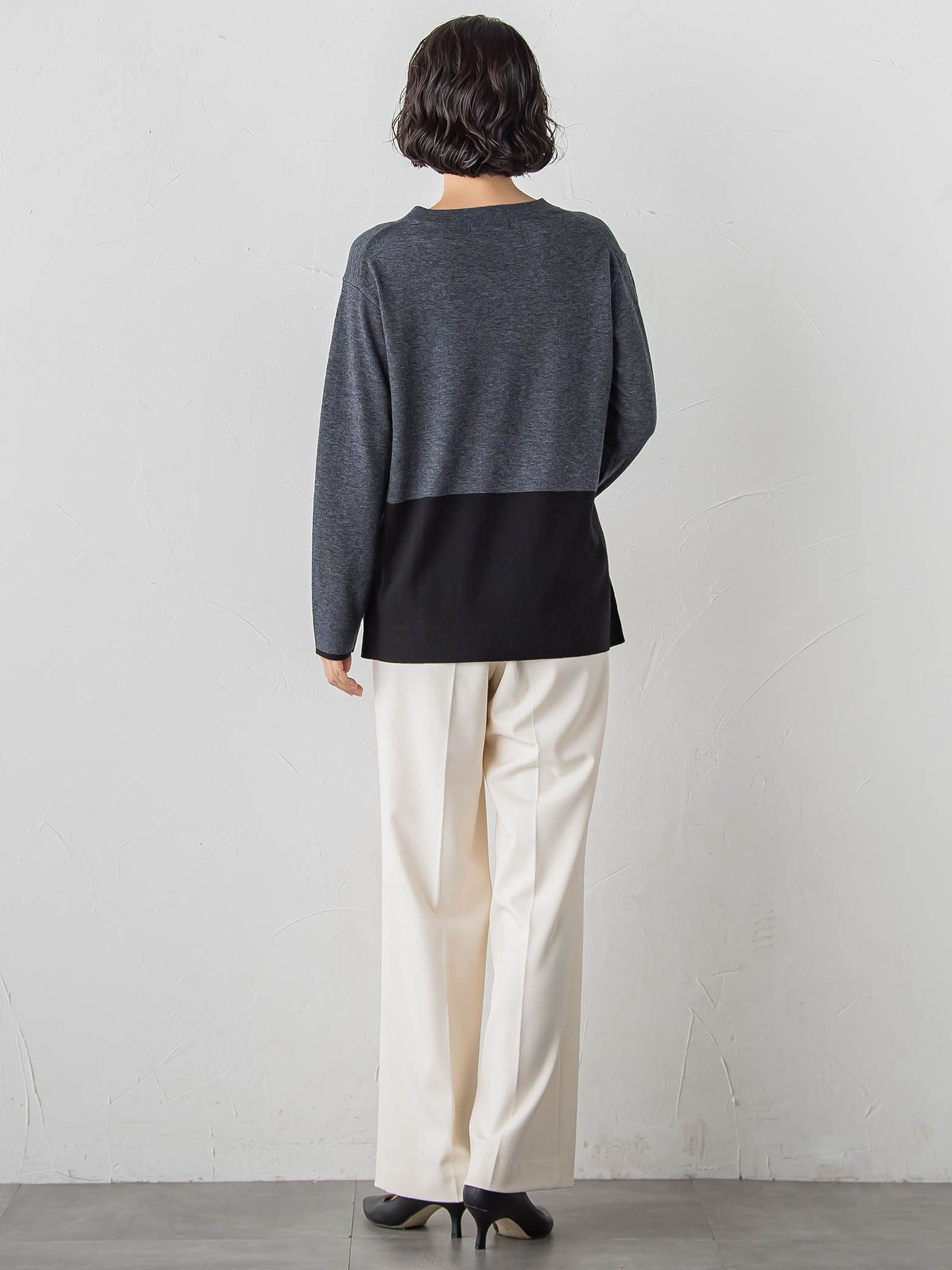 ファインウールVネックニット