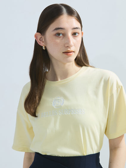 ツヤ刺繍Tシャツ≪洗濯機で洗える≫