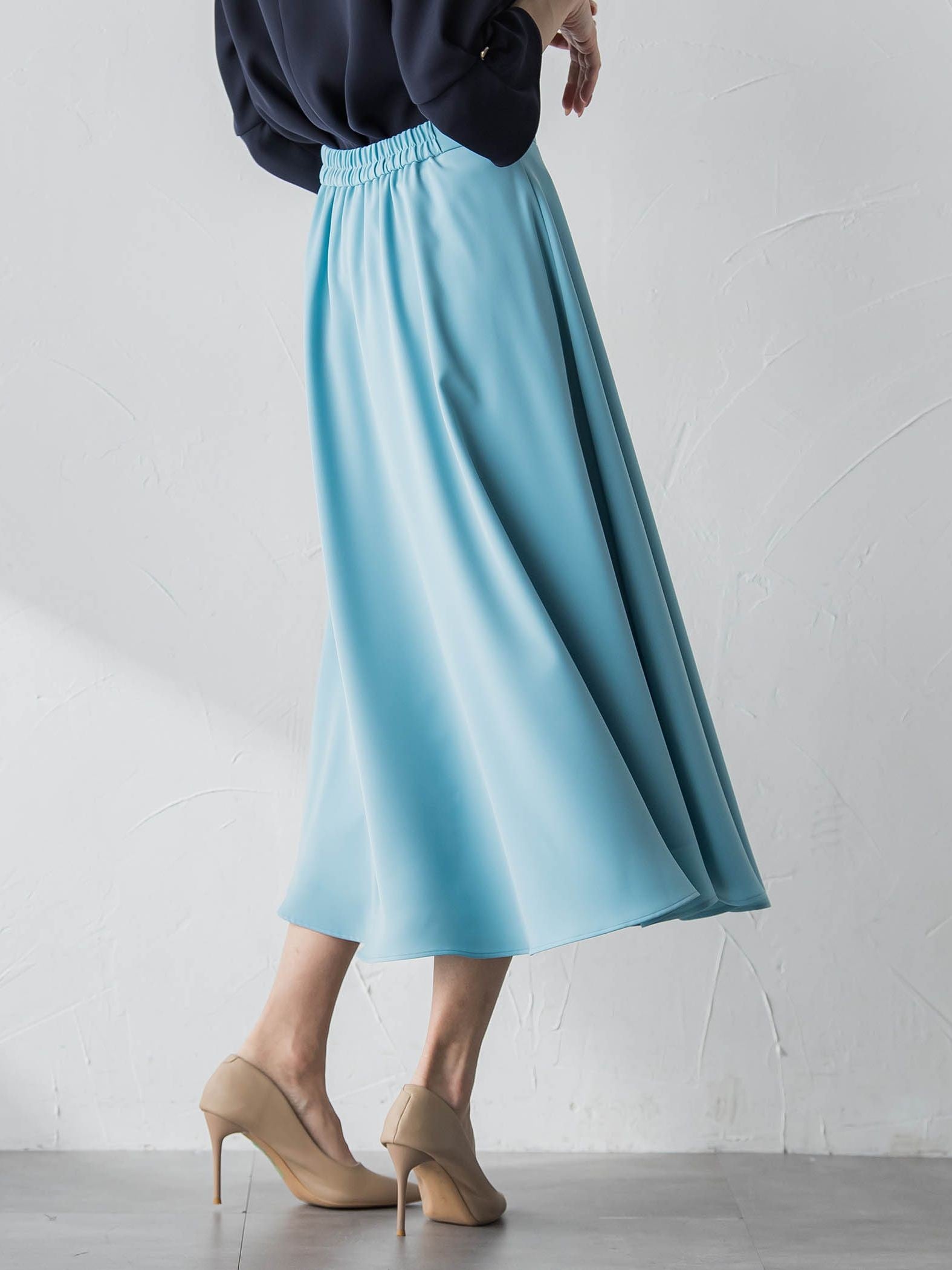 ダブルサテンスカート
