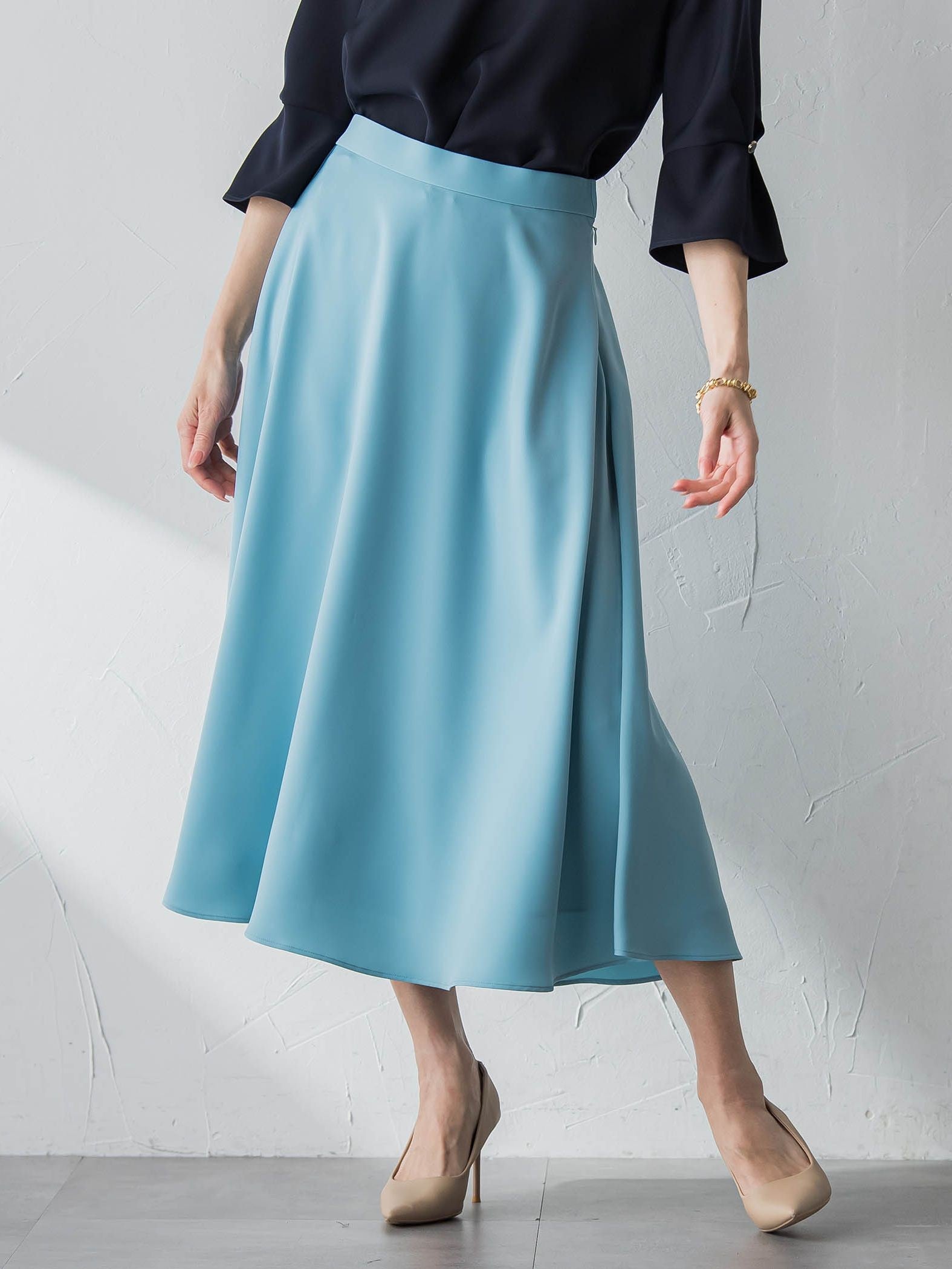 ダブルサテンスカート