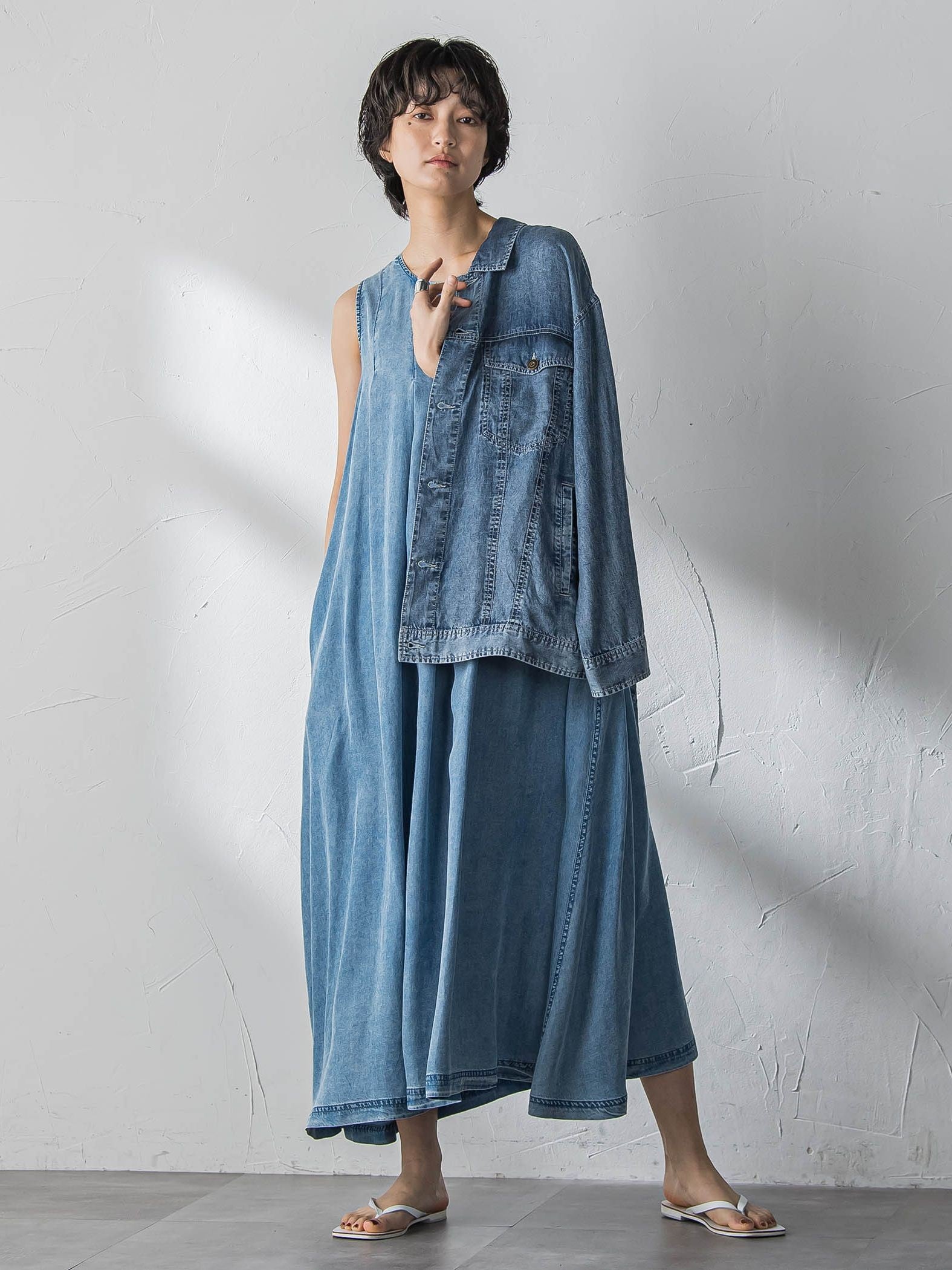 ゆれるデニムジャケット