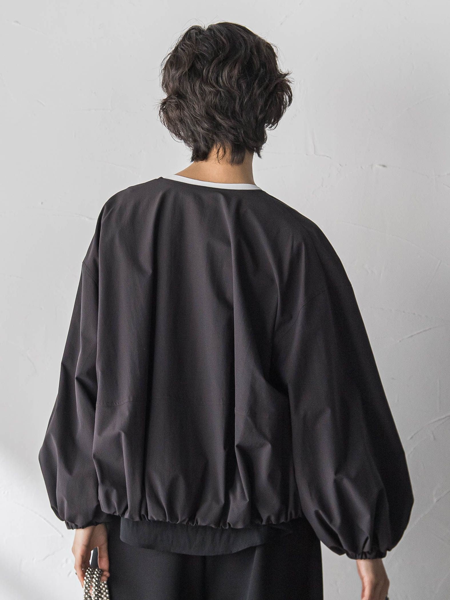 撥水バルーンブルゾン