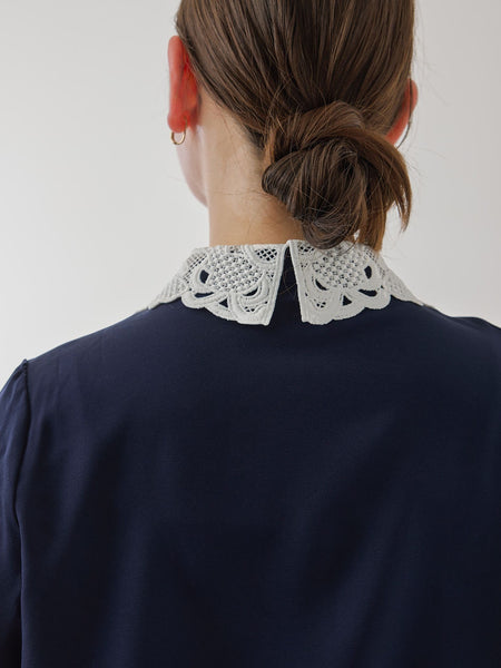 モスクレープレースカラーブラウス