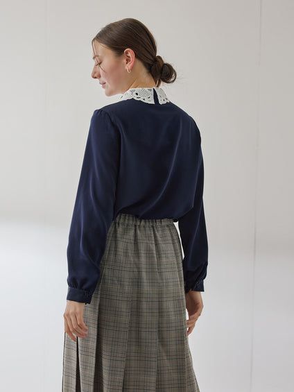 モスクレープレースカラーブラウス