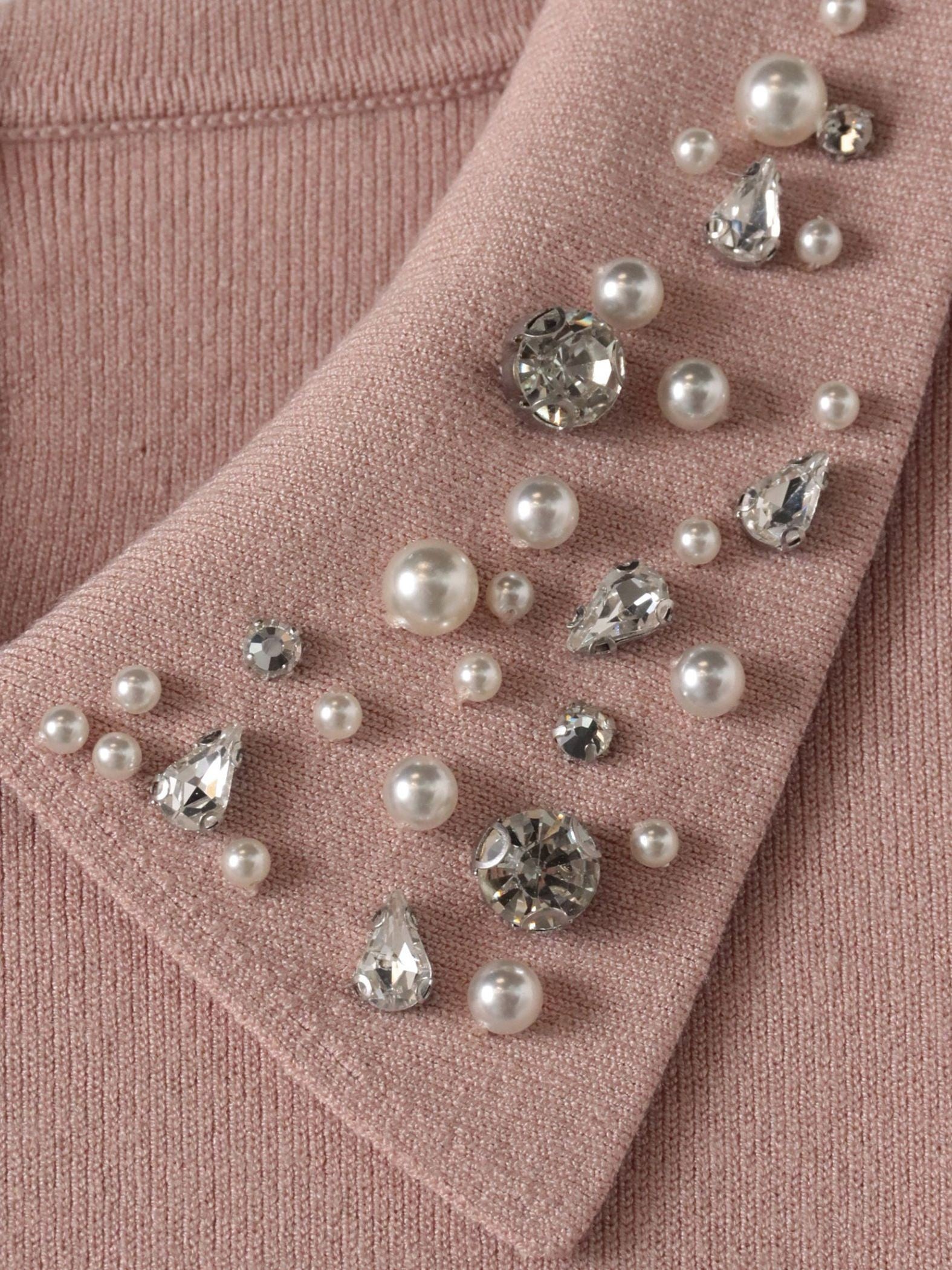 【新色追加】襟ビジューニット