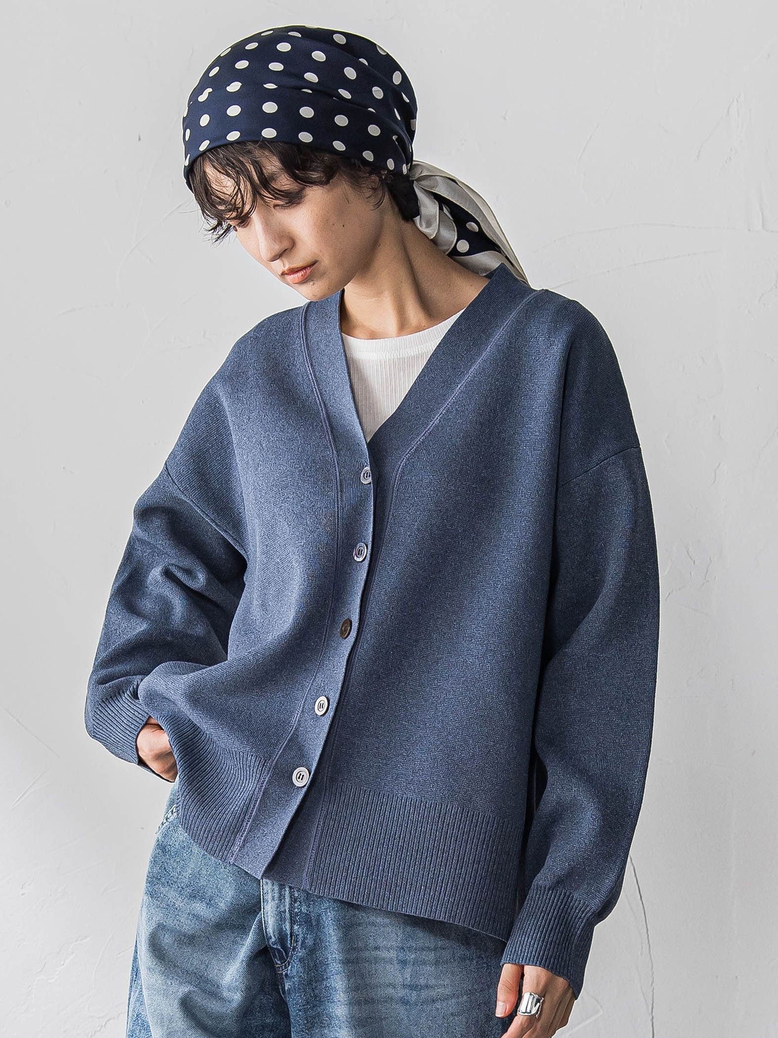 スポンディッシュVネックニットカーディガン≪洗濯機で洗える≫