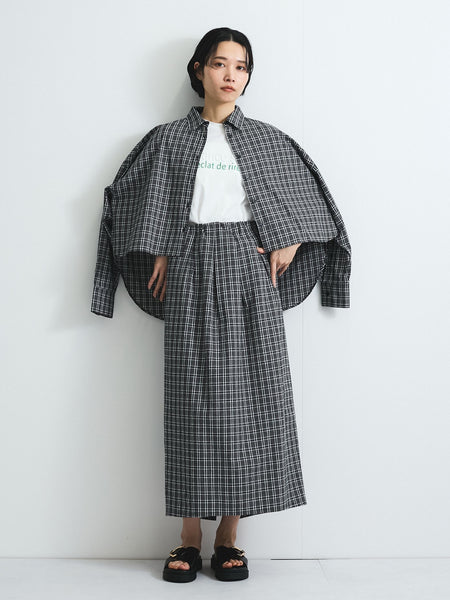 エンボスプリントTシャツ≪手洗い可能≫