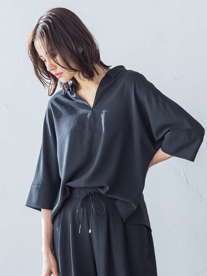 【一部店舗限定販売】キレイ×リラックス スキッパーブラウス≪洗濯機で洗える≫