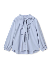 バックサテンブラウス