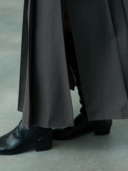 ワイドプリーツスリットスカート≪手洗い可能≫