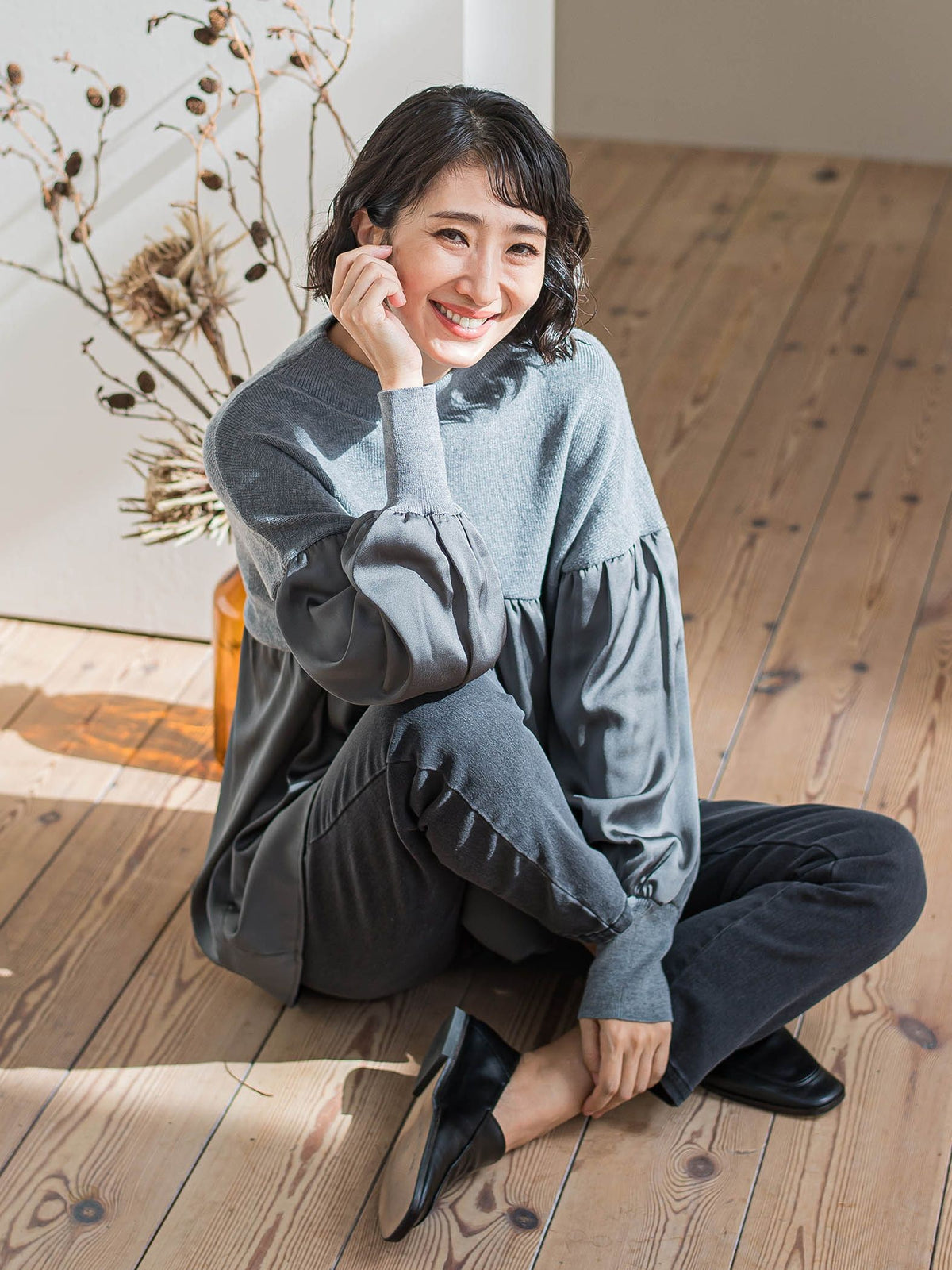 【WEB限定】”1枚でサマになる”ふんわりドッキングニット