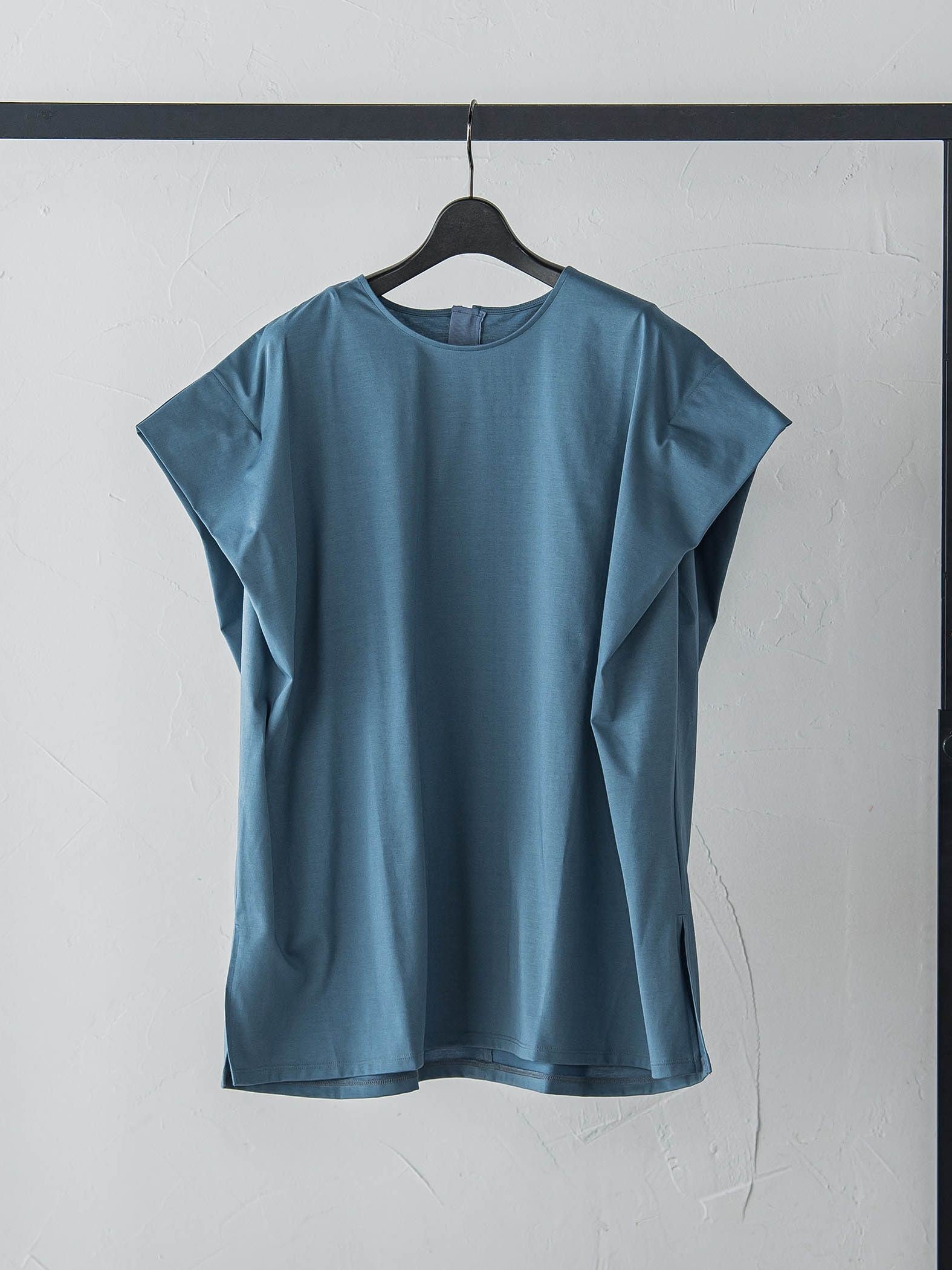 【WEB限定】タックデザインカットソー ≪接触冷感／洗濯機OK≫