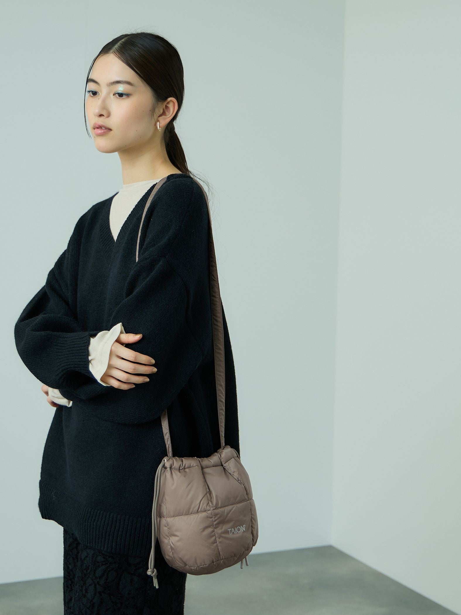 【TAION】ドロストダウンショルダーバッグ《手洗い可能》