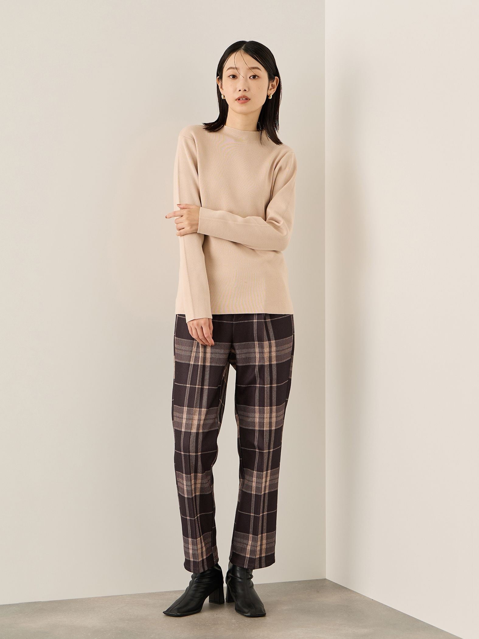 ハイネック総針ニットプルオーバー≪手洗い可能≫