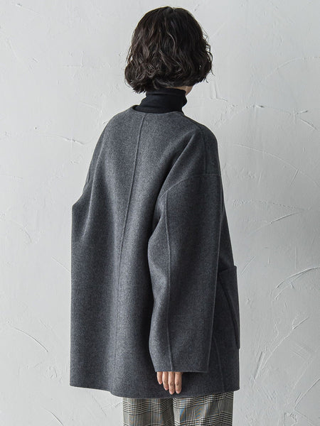 ノーカラーウールリバーコート
