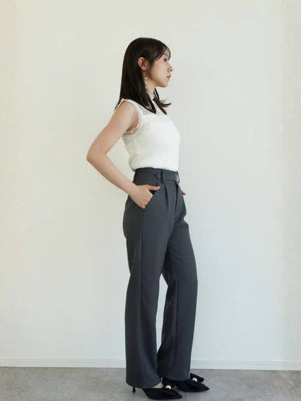 ベルトデザインストレートパンツ