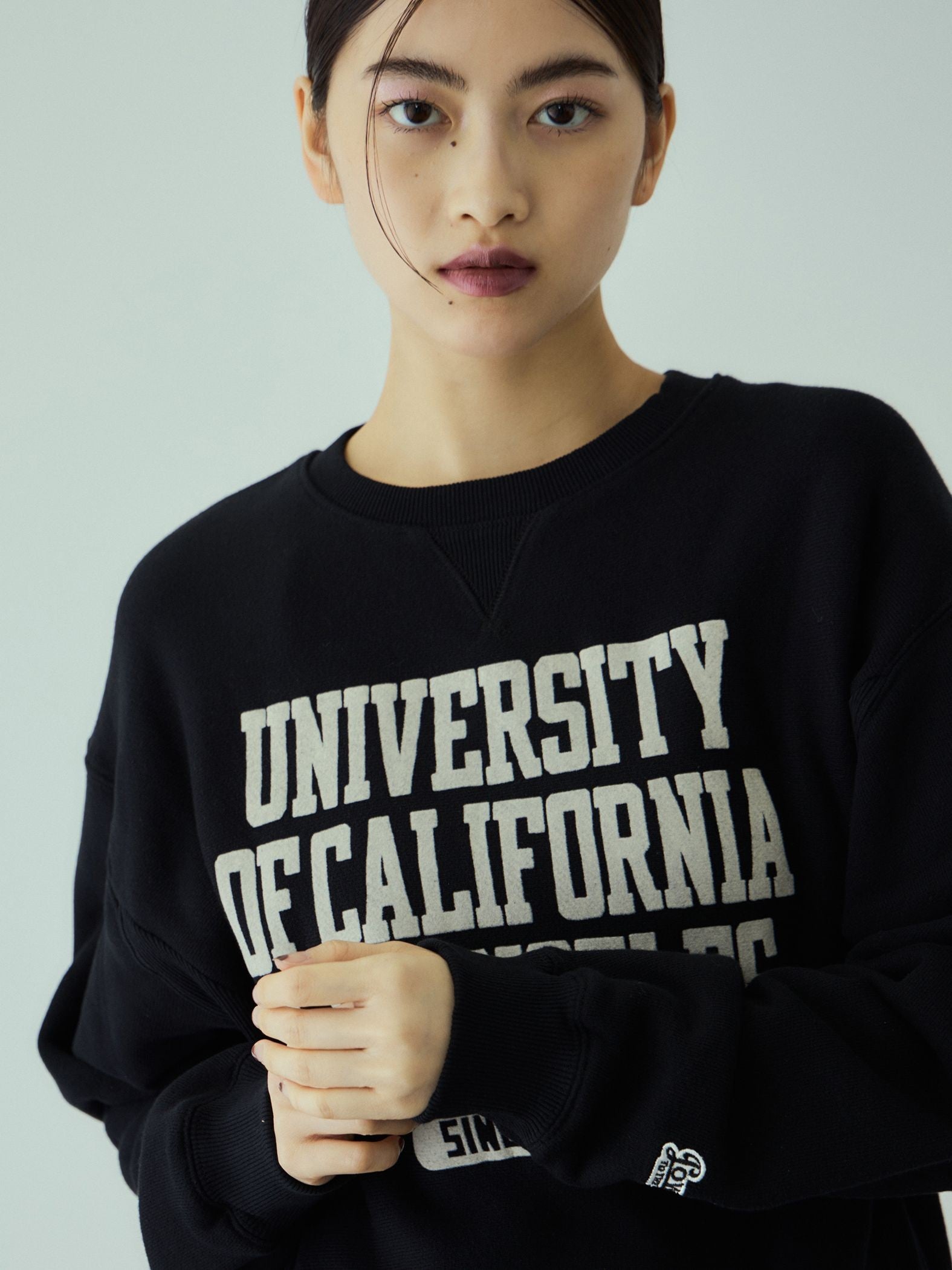 トンプキン裏毛カレッジロゴプルオーバー≪洗濯機で洗える≫