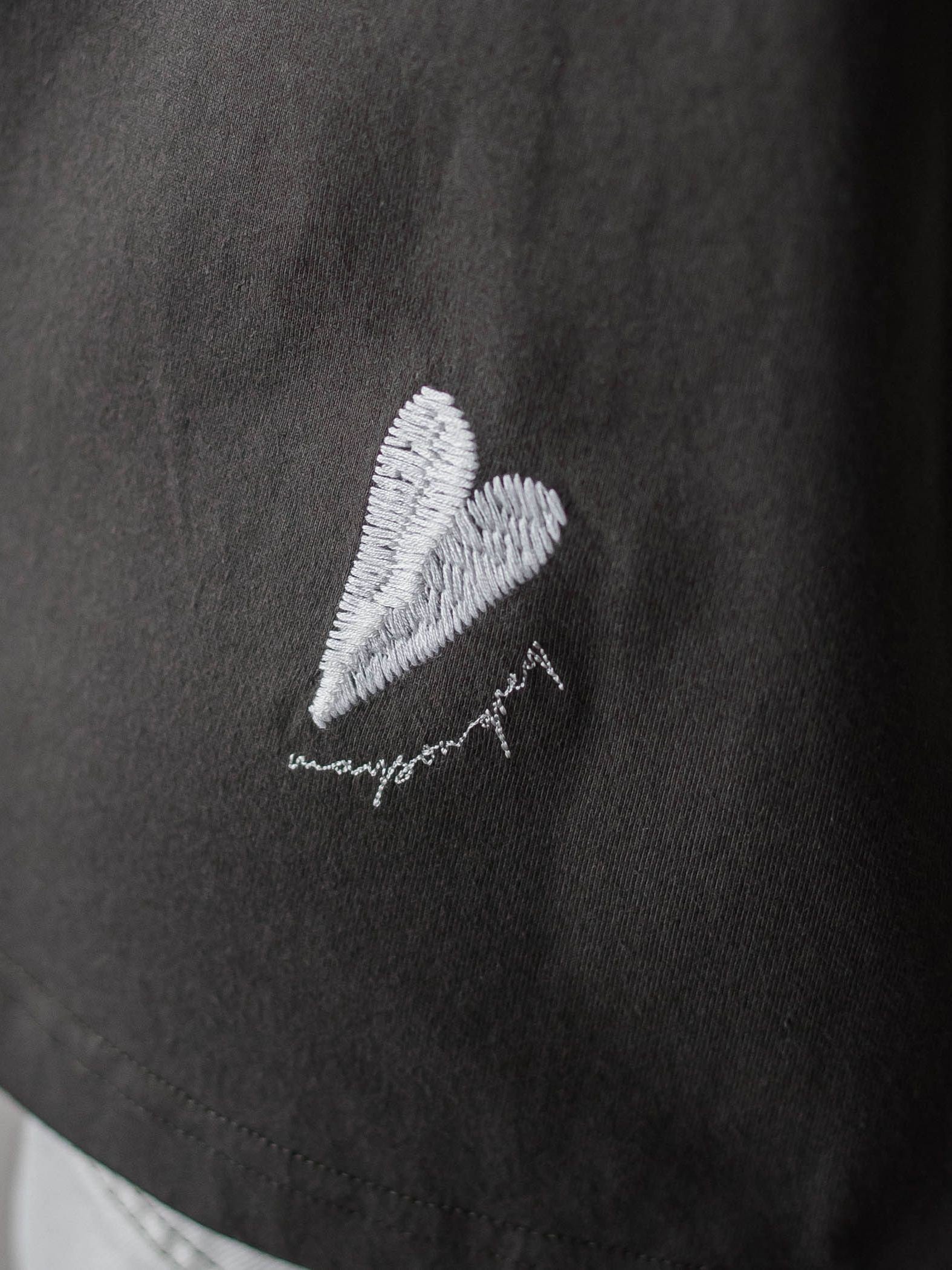 【40周年限定】LOVE刺繍ルーズTシャツ