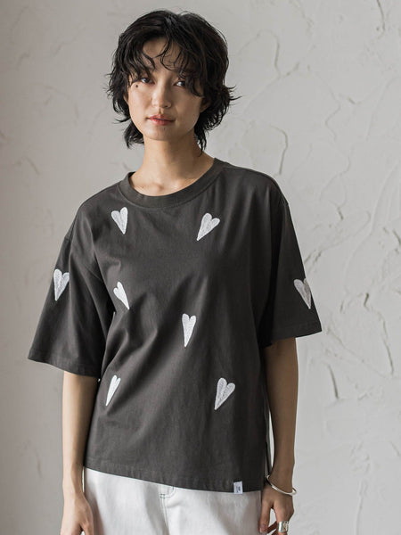 【40周年限定】LOVE刺繍ルーズTシャツ