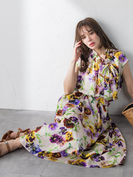 【KEITA KAWASAKI × Viaggio Bluコラボ】パンジープリントスカート