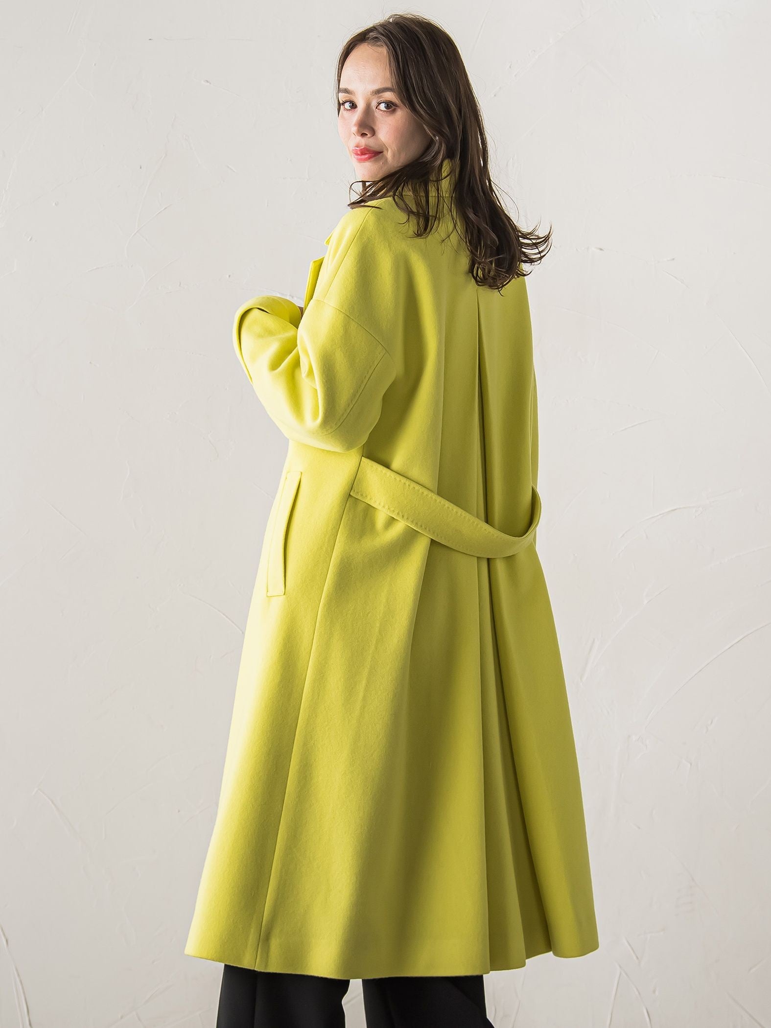 テーラードカラーコート