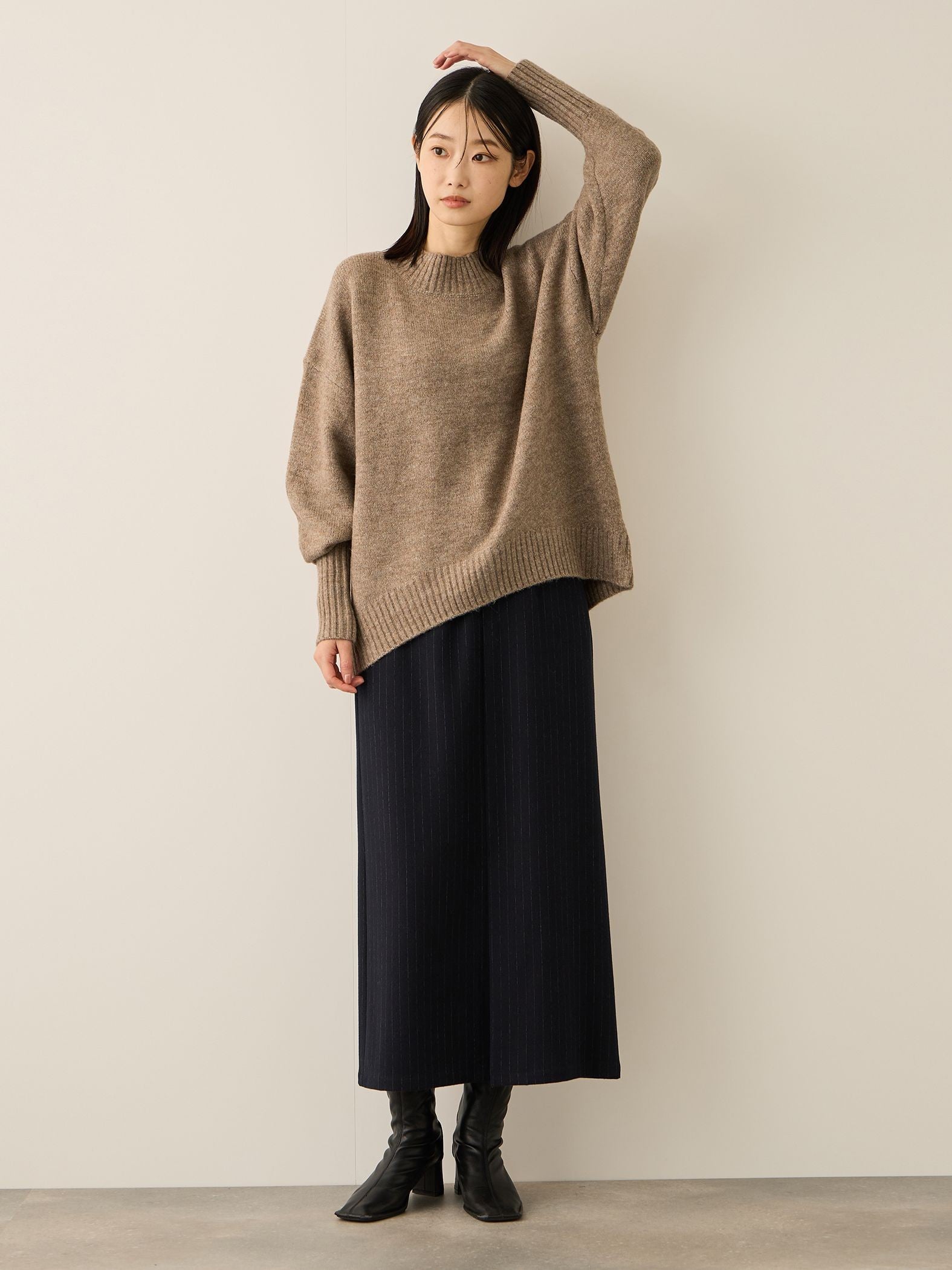 ヤクライクモックネックニットプルオーバー