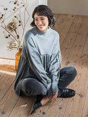 【WEB限定】”1枚でサマになる”とろみサテンふんわりニット