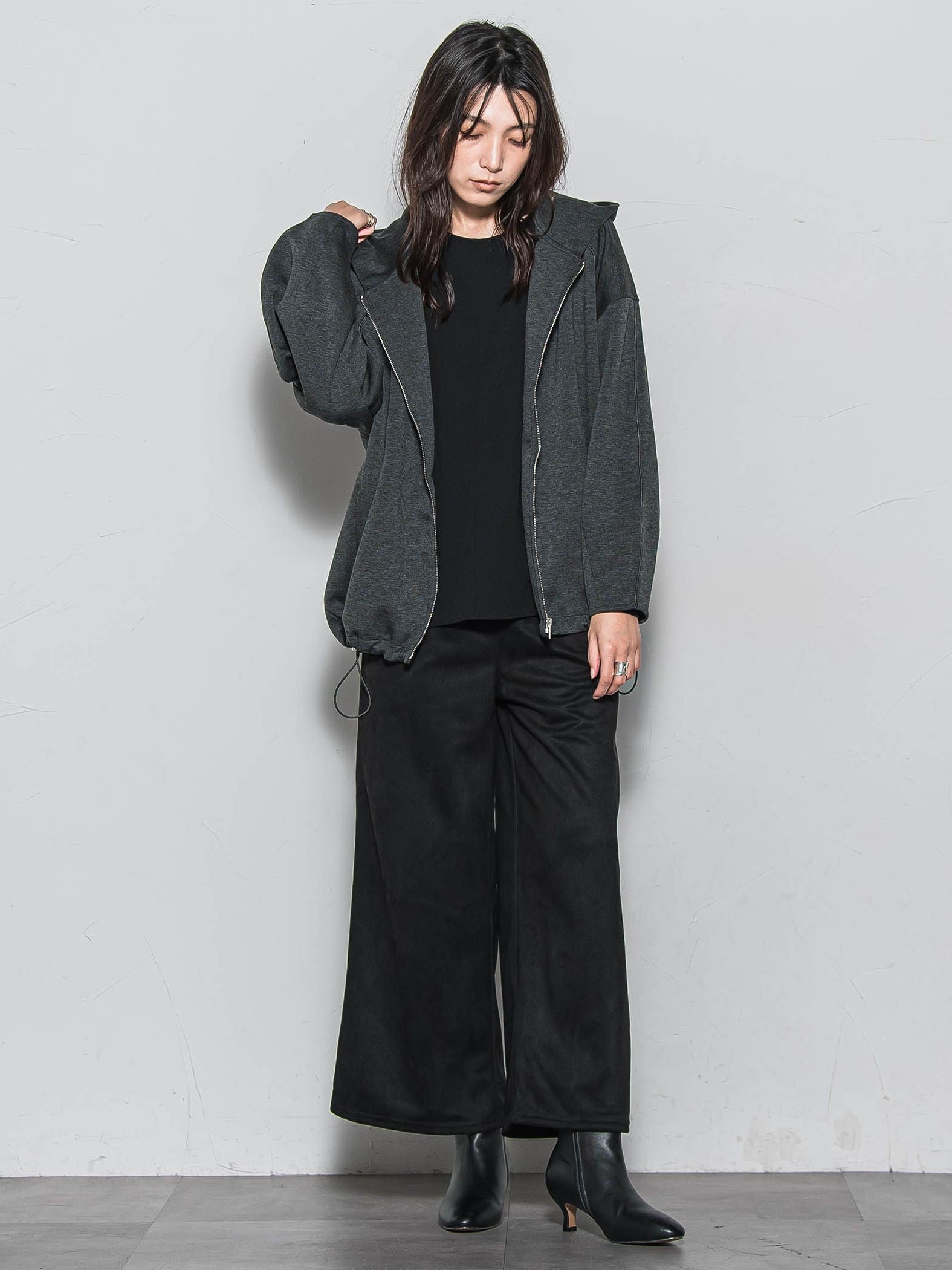 【WEB限定】フードジップダンボールパーカー≪手洗い可能≫