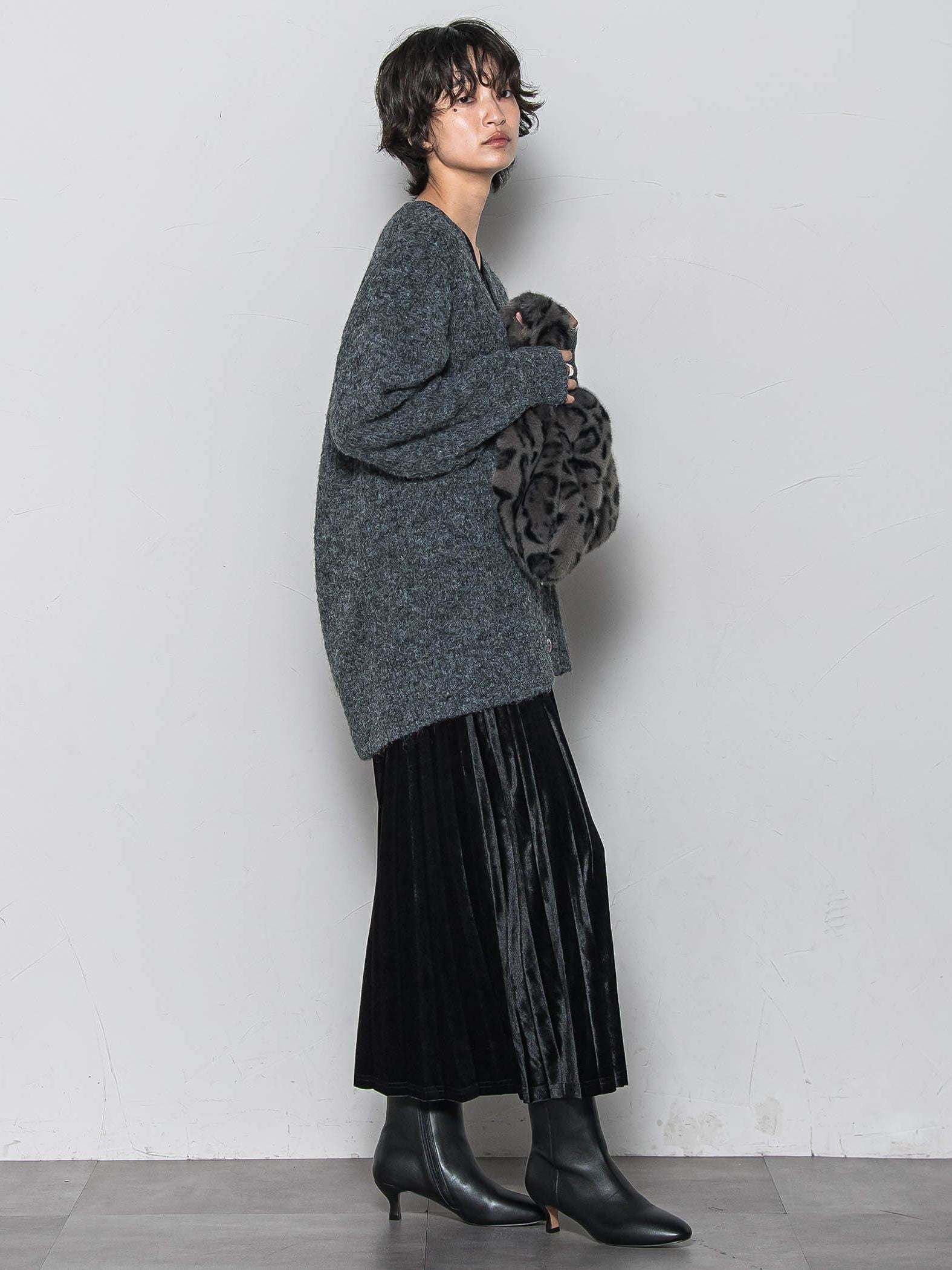 【WEB限定】ストレッチベロアプリーツスカート≪手洗い可能≫