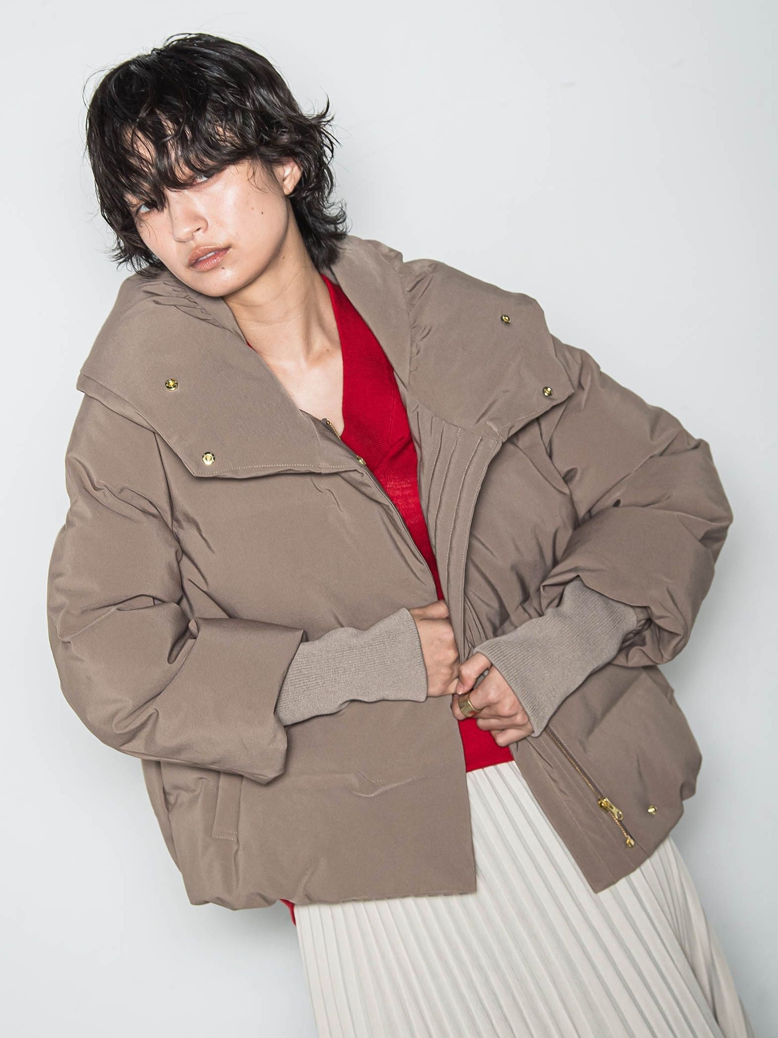 袖口リブシームレスダウンジャケット