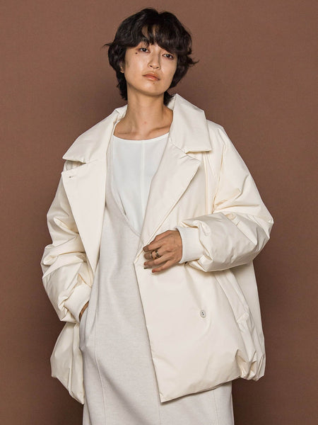 エアリーピュアダウンコクーンジャケット