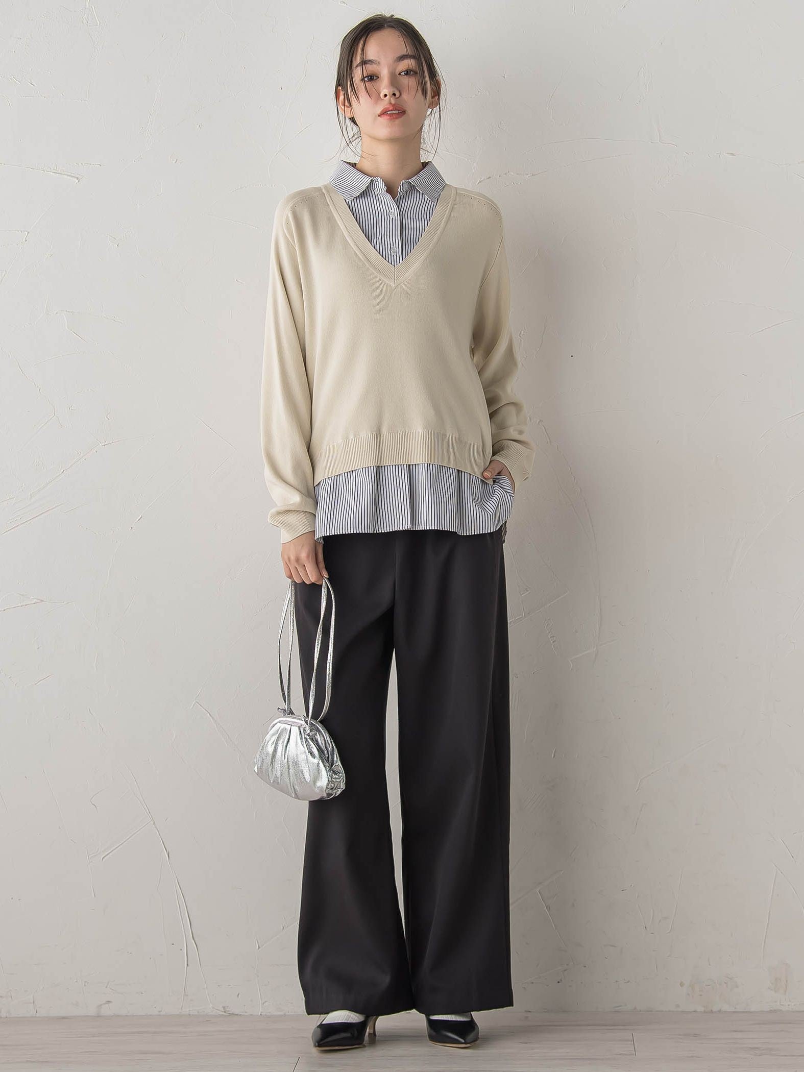 【WEB限定】Vネックブラウス切替えプルオーバー≪手洗い可能≫