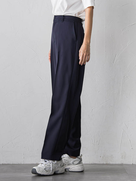 【大きいサイズ】【受注会限定】トリアセチノテーパードパンツ