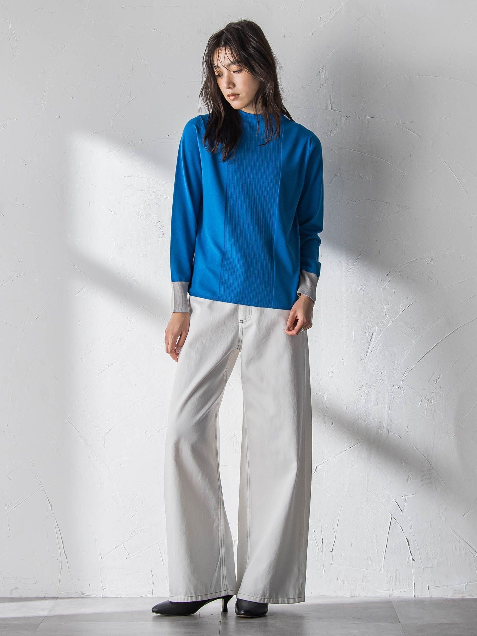 【新色追加】ボトルネック配色ニットプルオーバー≪手洗い可能≫