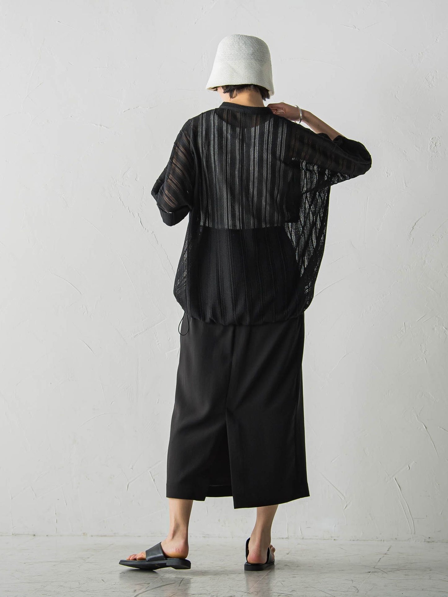 メッシュレースドルマンシャツ