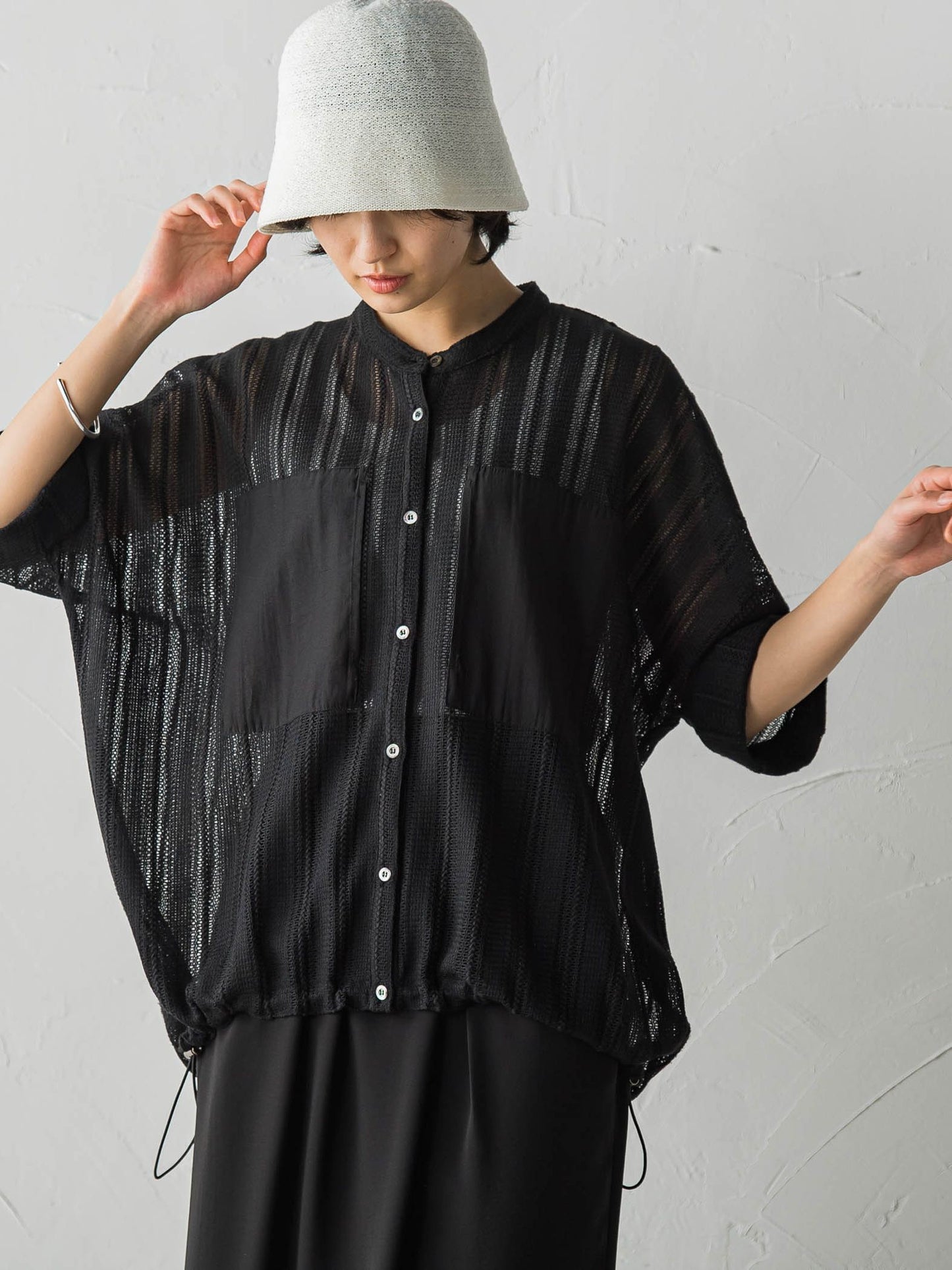 メッシュレースドルマンシャツ