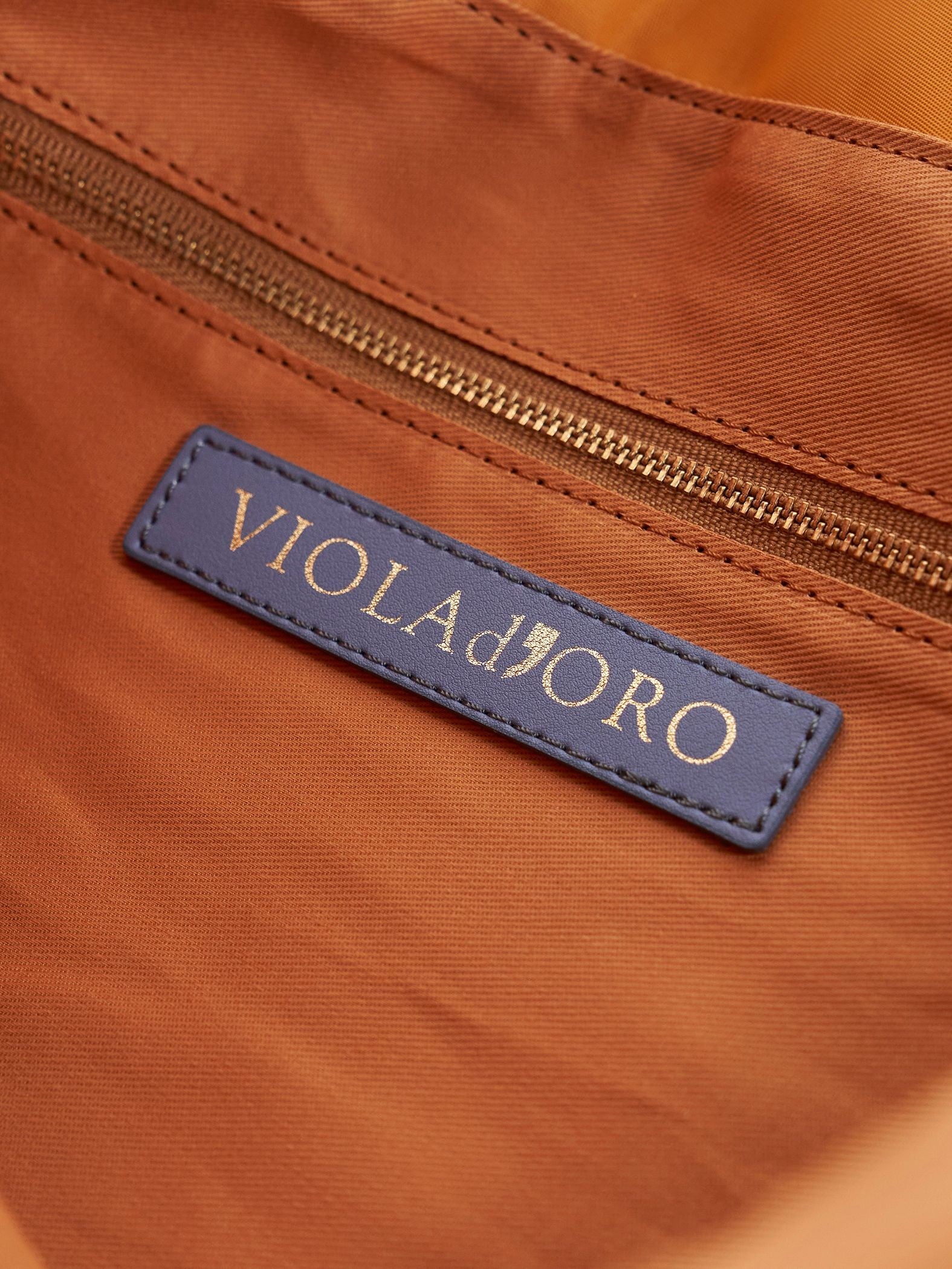 【VIOLAd’ORO/ヴィオラドーロ】BIANCA　ナイロンバッグ Lサイズ
