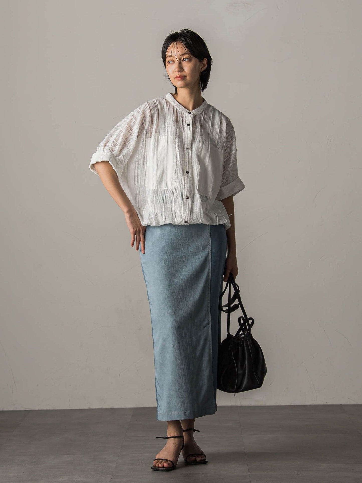 メッシュレースドルマンシャツ